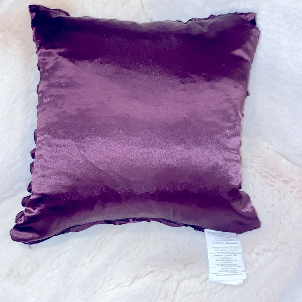 Wave Satin Throw Pillow Feather Filled Microsuede Solid Color Decorative‎ Throw